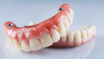 Prótesis Dentales en Cajamarca - Star Dent - Lorena Alegría